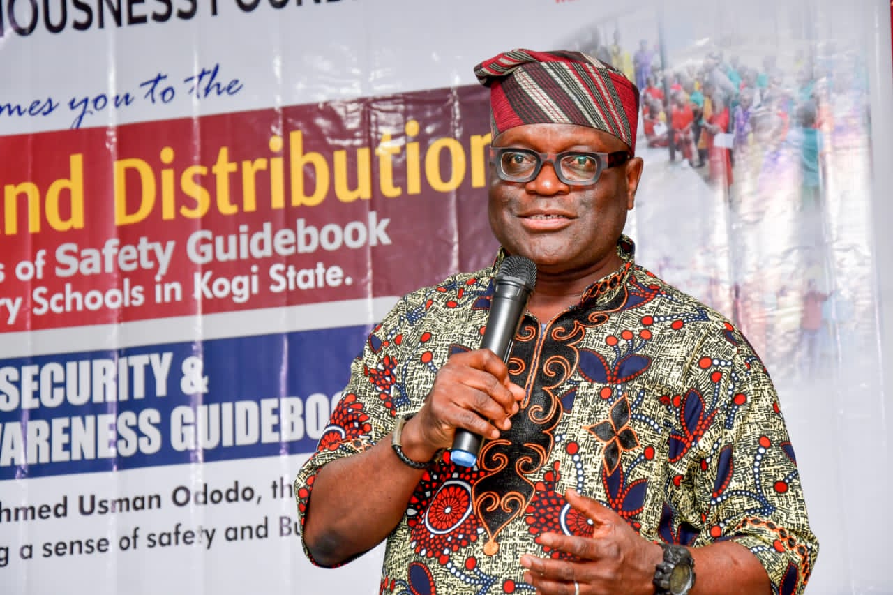 Special Guest on Mic